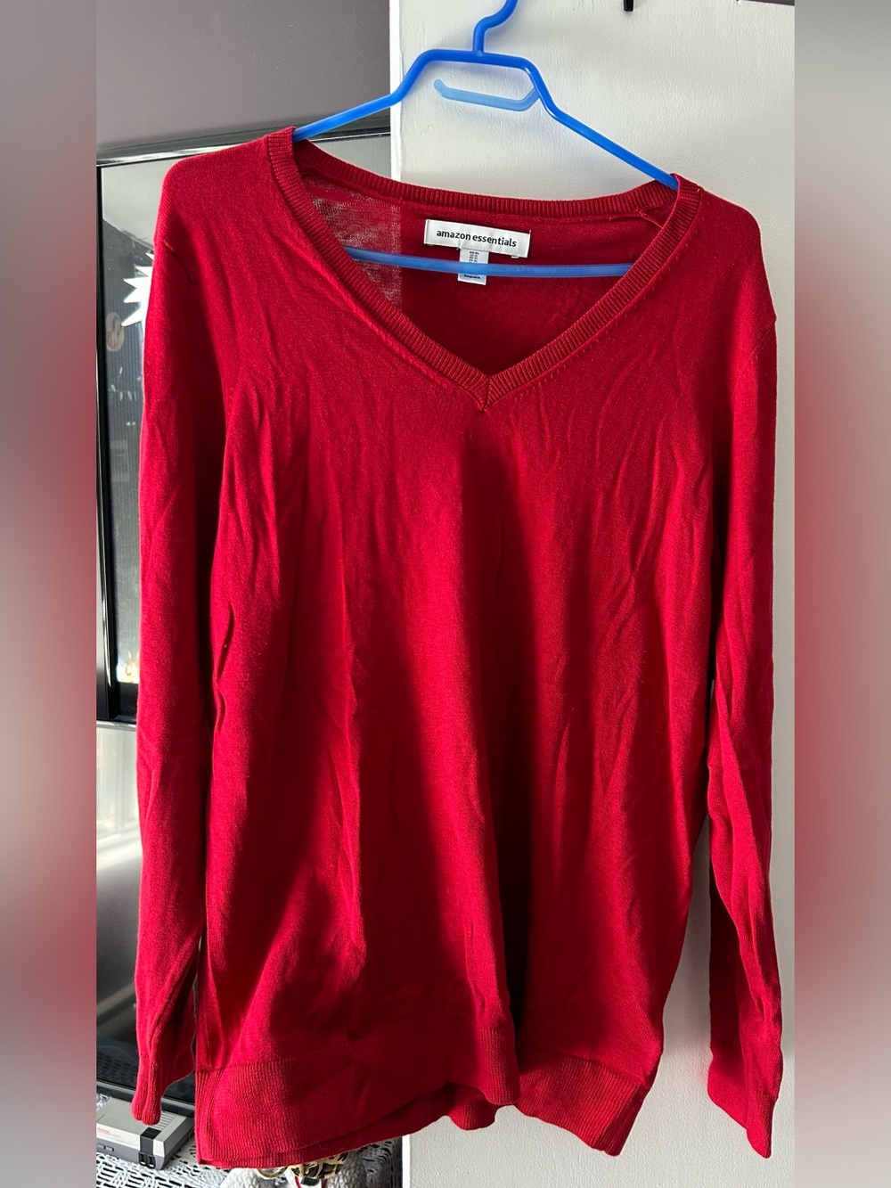 Amazon Essentials Women's Red V-Neck Knit Sweater
